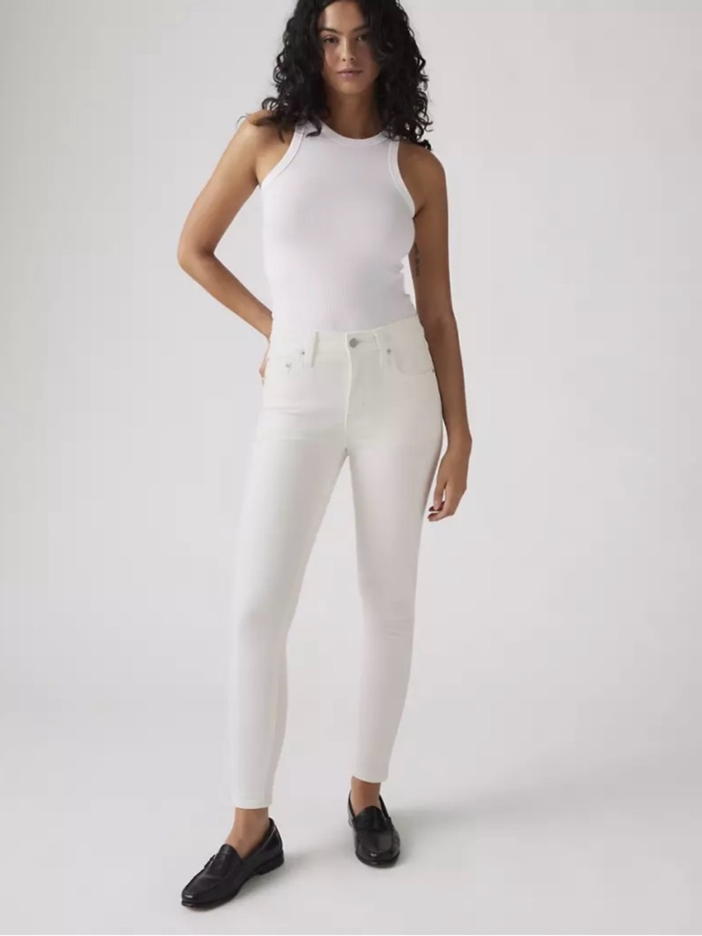 Levi’s White High-Rise Skinny Jeans - Women's Size 16 or 33X30